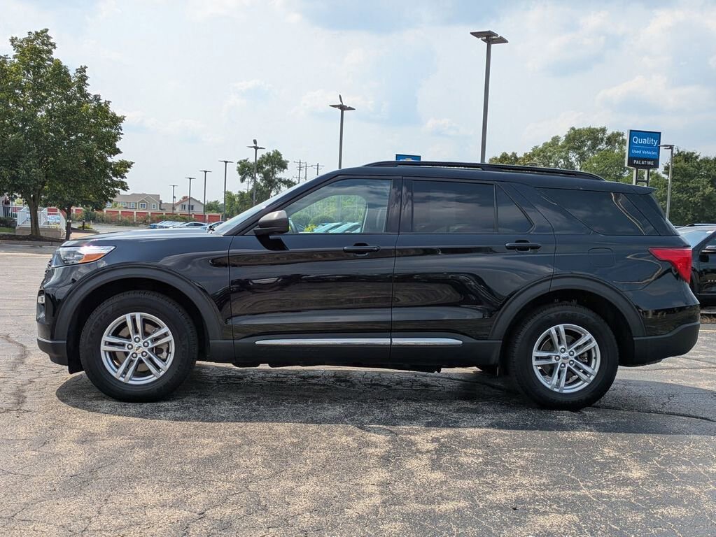 2022 Ford Explorer XLT photo 4