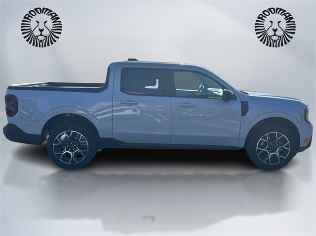 2025 Ford Maverick Lariat photo 4
