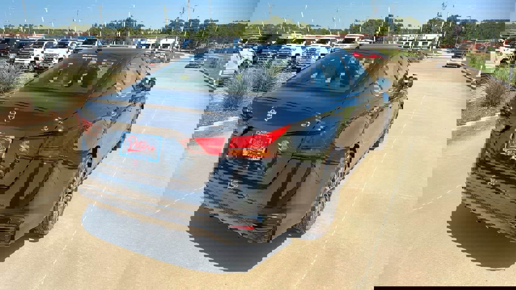 2024 Nissan Altima 2.5 SV photo 7