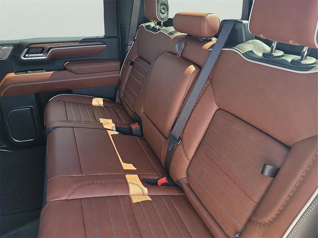 2026 Gmc Sierra 2500 Denali Ultimate photo 12