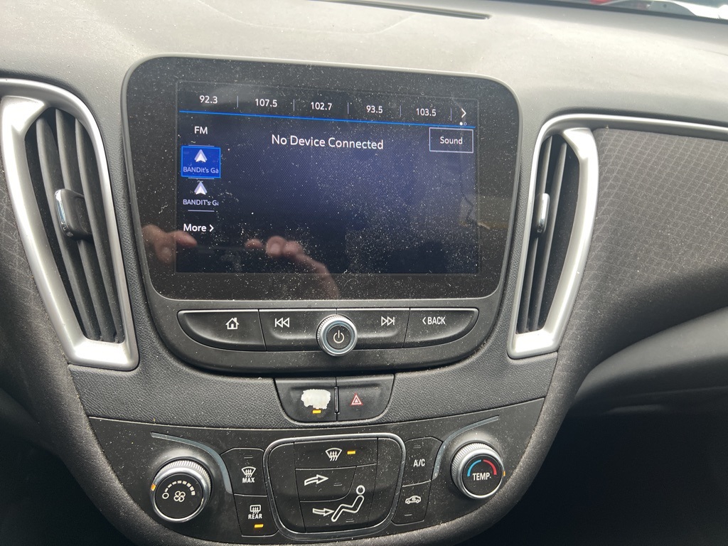 2021 CHEVROLET MALIBU - Image 10