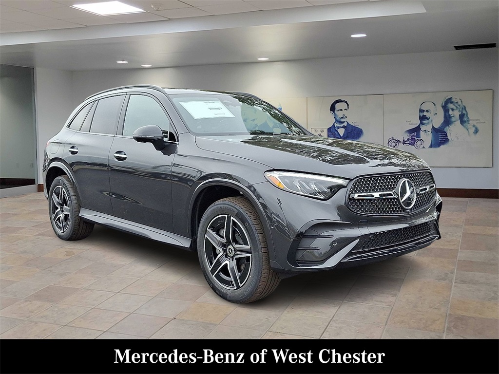 2026 Mercedes-Benz GLC Base's photo