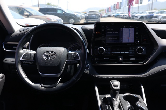 2022 Toyota Highlander XLE photo 19