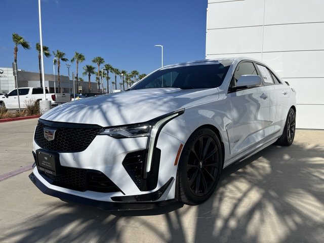 2022 Cadillac CT4 photo 3