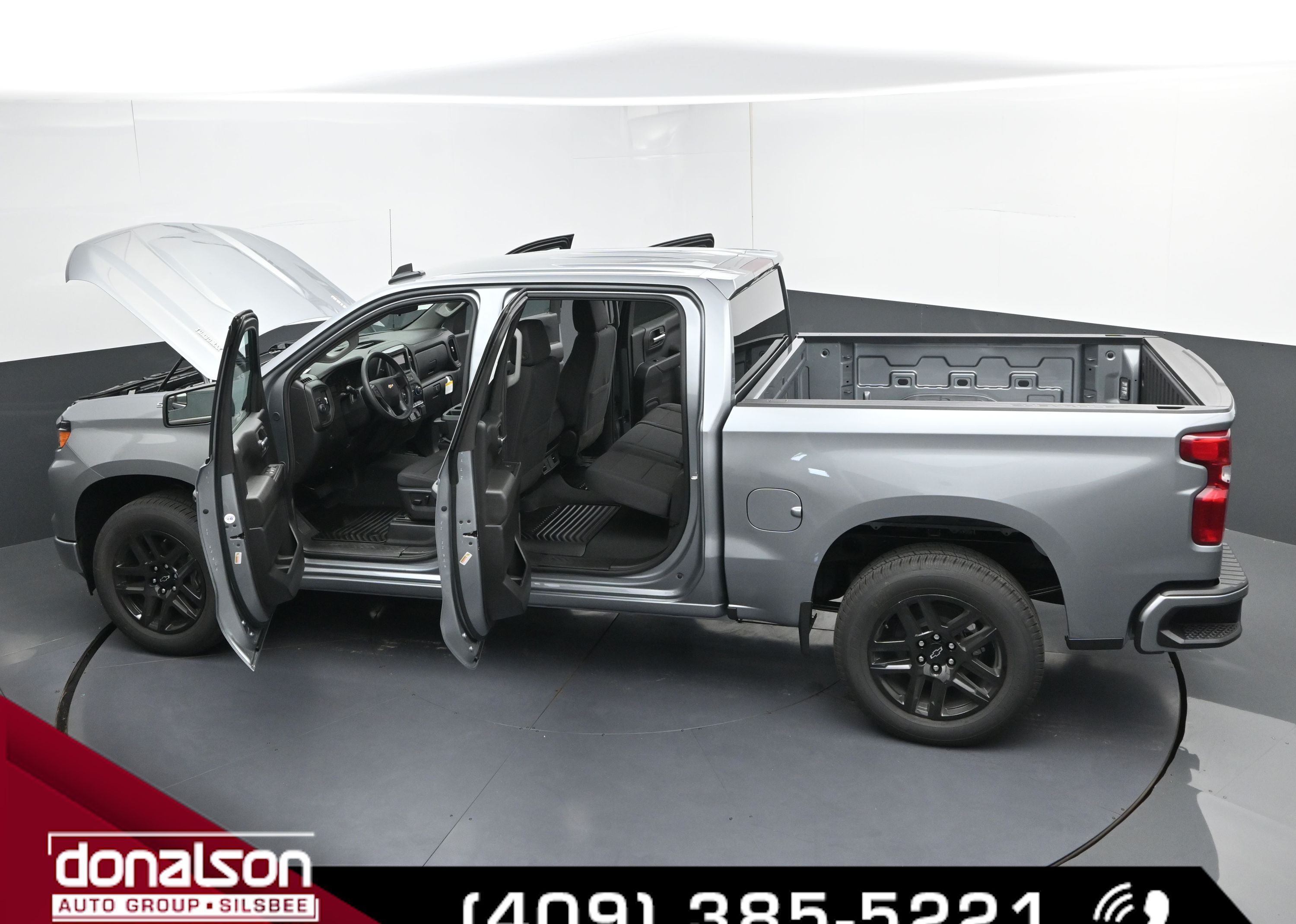 2026 Chevrolet Silverado Custom photo 25