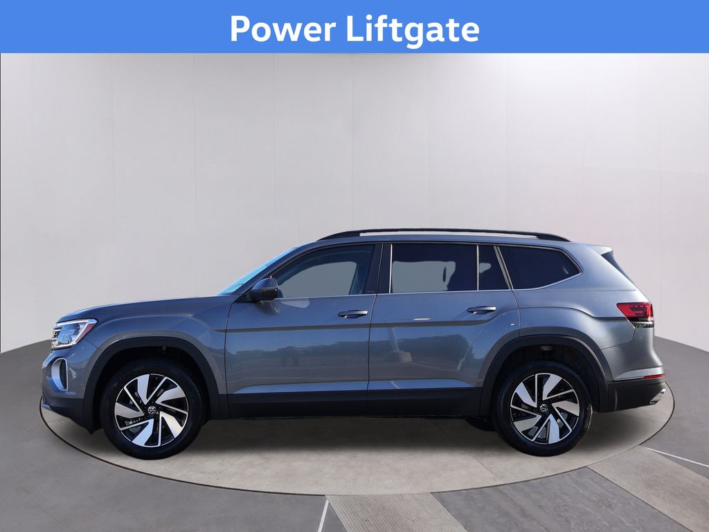 2025 Volkswagen Atlas SE Technology photo 5