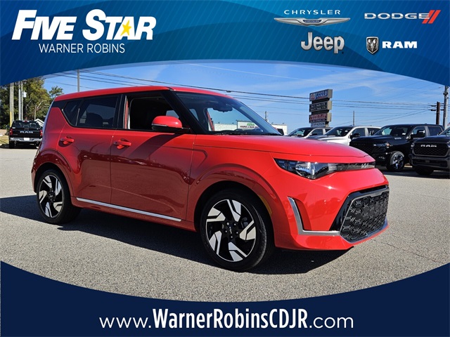 2025 Kia Soul GT-Line's photo