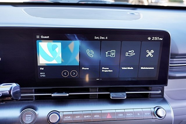 Used 2025 Blue Hyundai SEL image 23