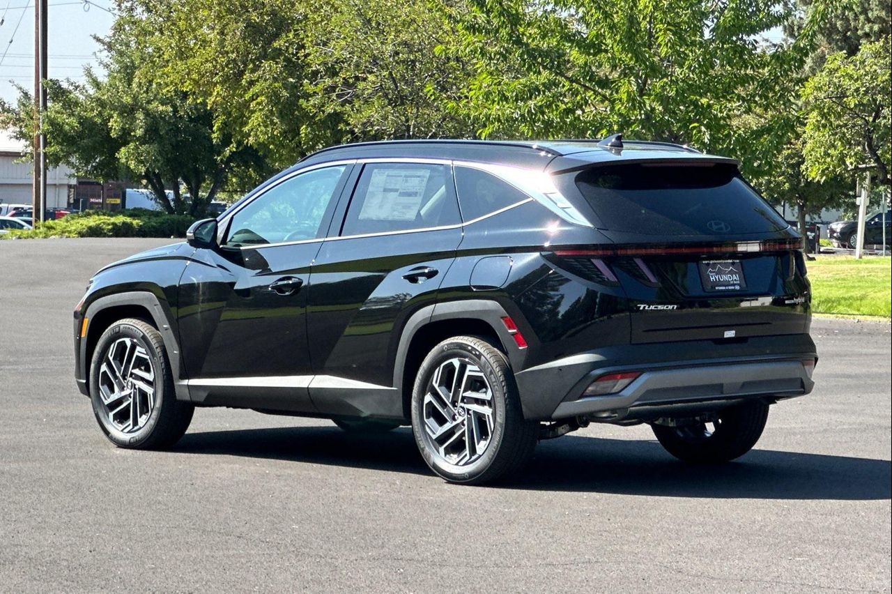 2025 Hyundai Tucson Hybrid Limited photo 4
