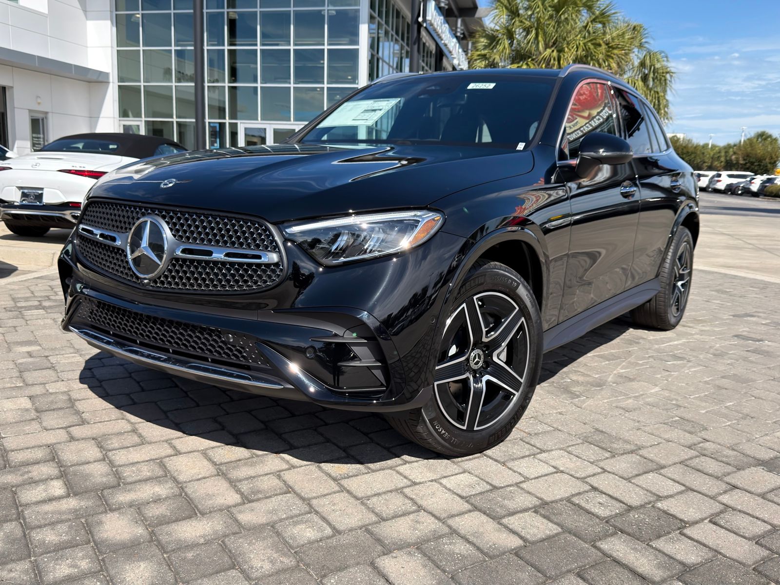 2026 Mercedes Benz GLC 300 AMG photo 2
