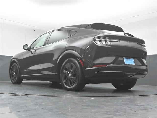 2022 FORD MUSTANG MACH-E - Image 38