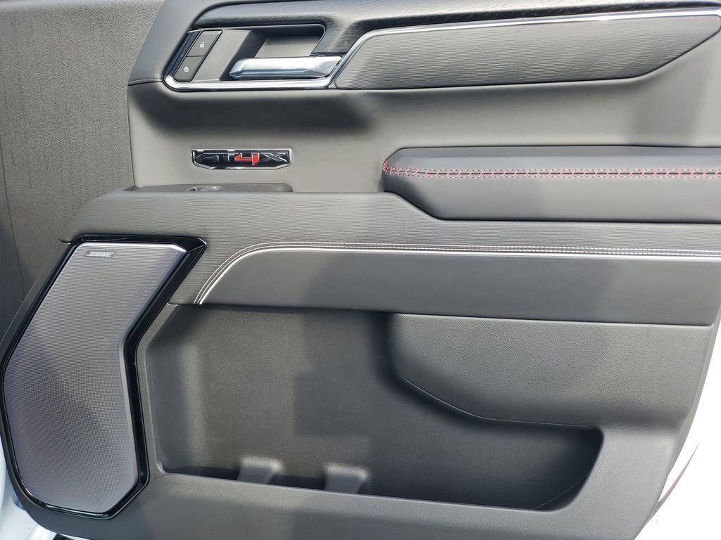 2025 Gmc Sierra AT4X photo 44