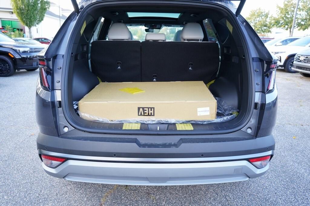 2025 Hyundai Tucson Hybrid Limited photo 10