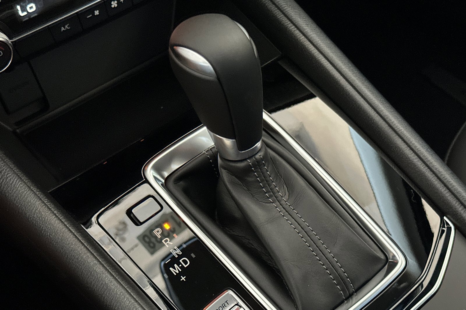 2025 Mazda CX-5 2.5 Select photo 18