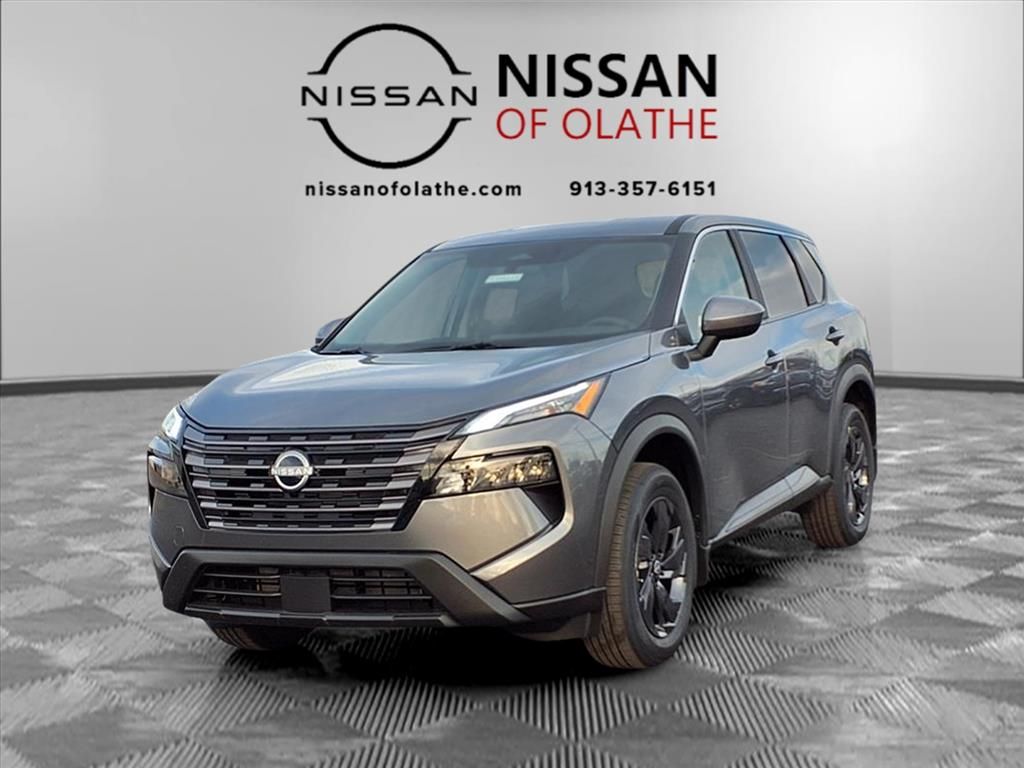 2026 Nissan Rogue SV's photo