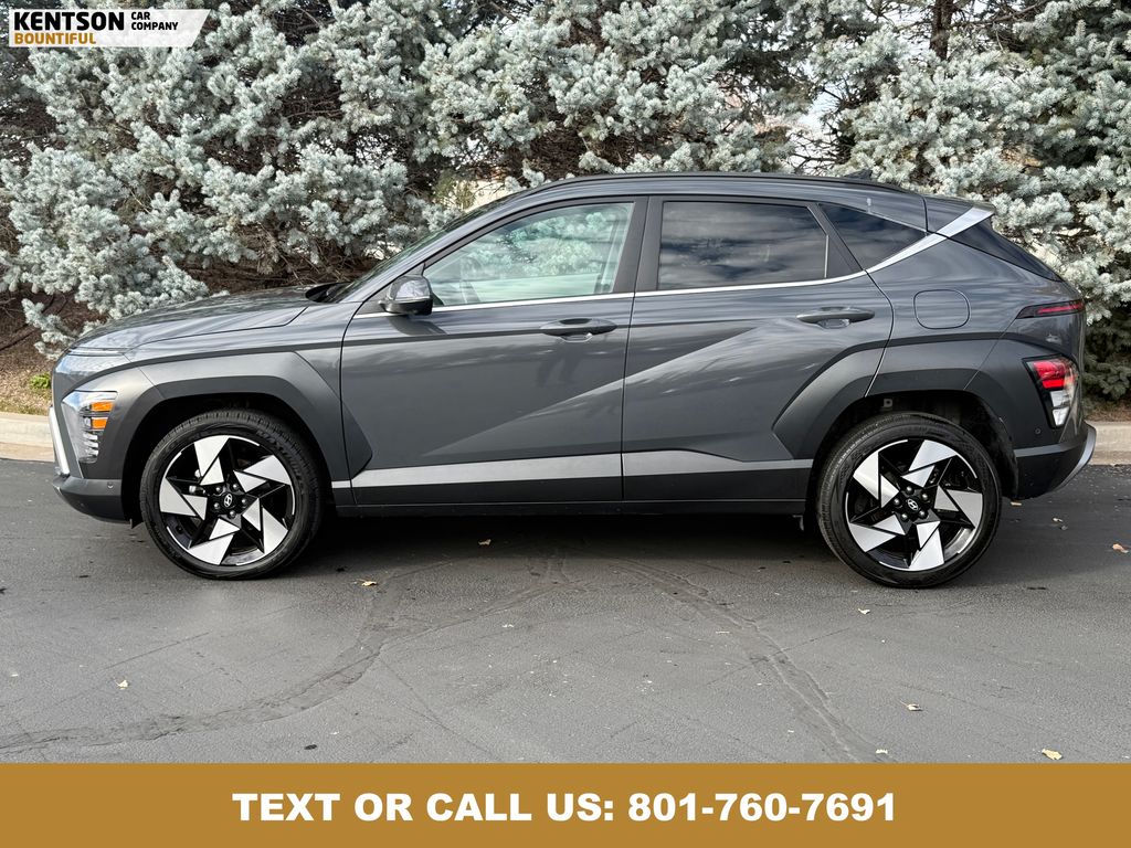 2024 Hyundai Kona Limited photo 4