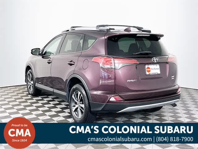 2016 Toyota RAV4 XLE photo 3