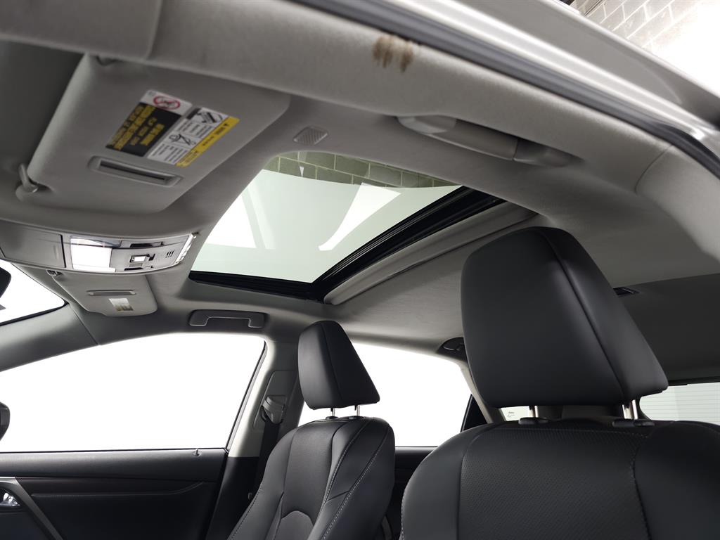 2022 Lexus RX Premium photo 18