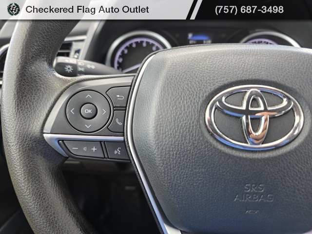 2022 Toyota Camry LE photo 25