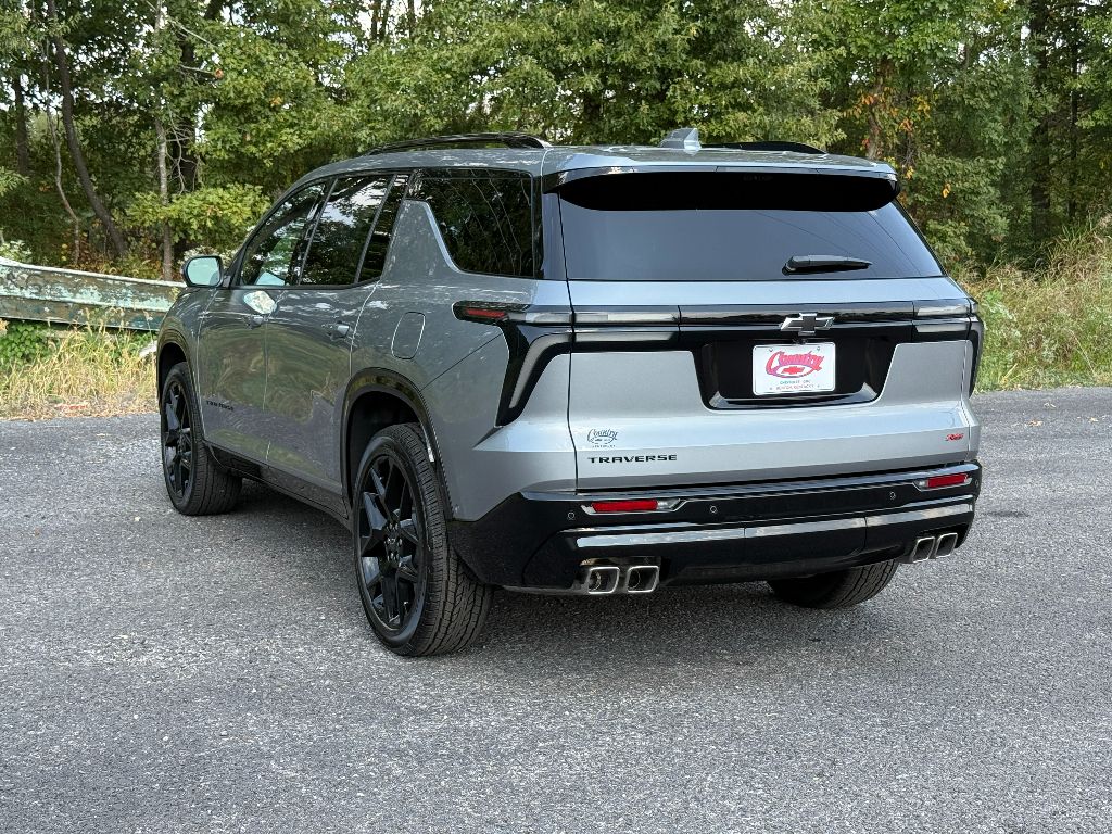 2026 Chevrolet Traverse RS photo 5