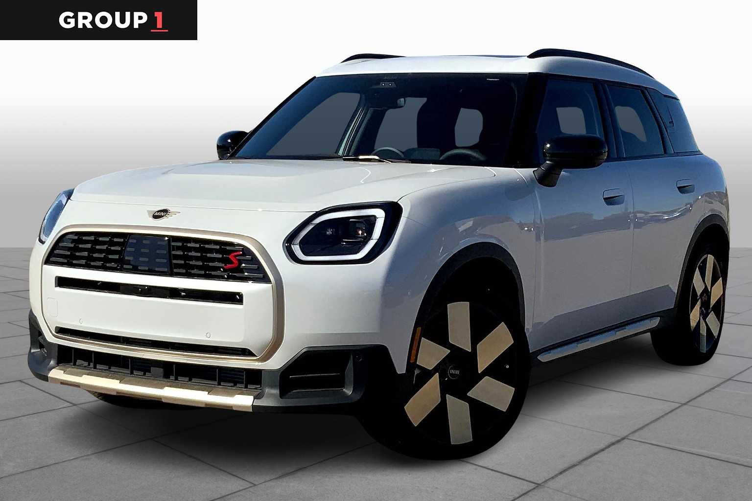 2025 MINI Countryman S's photo