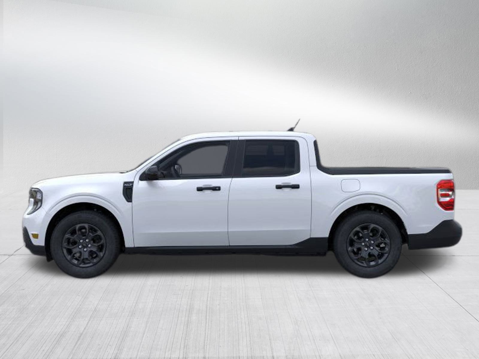 2025 Ford Maverick XLT photo 3