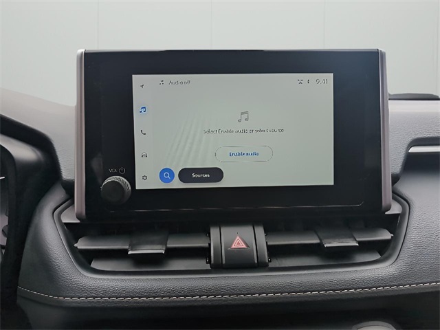 2024 Toyota RAV4 Hybrid LE photo 21