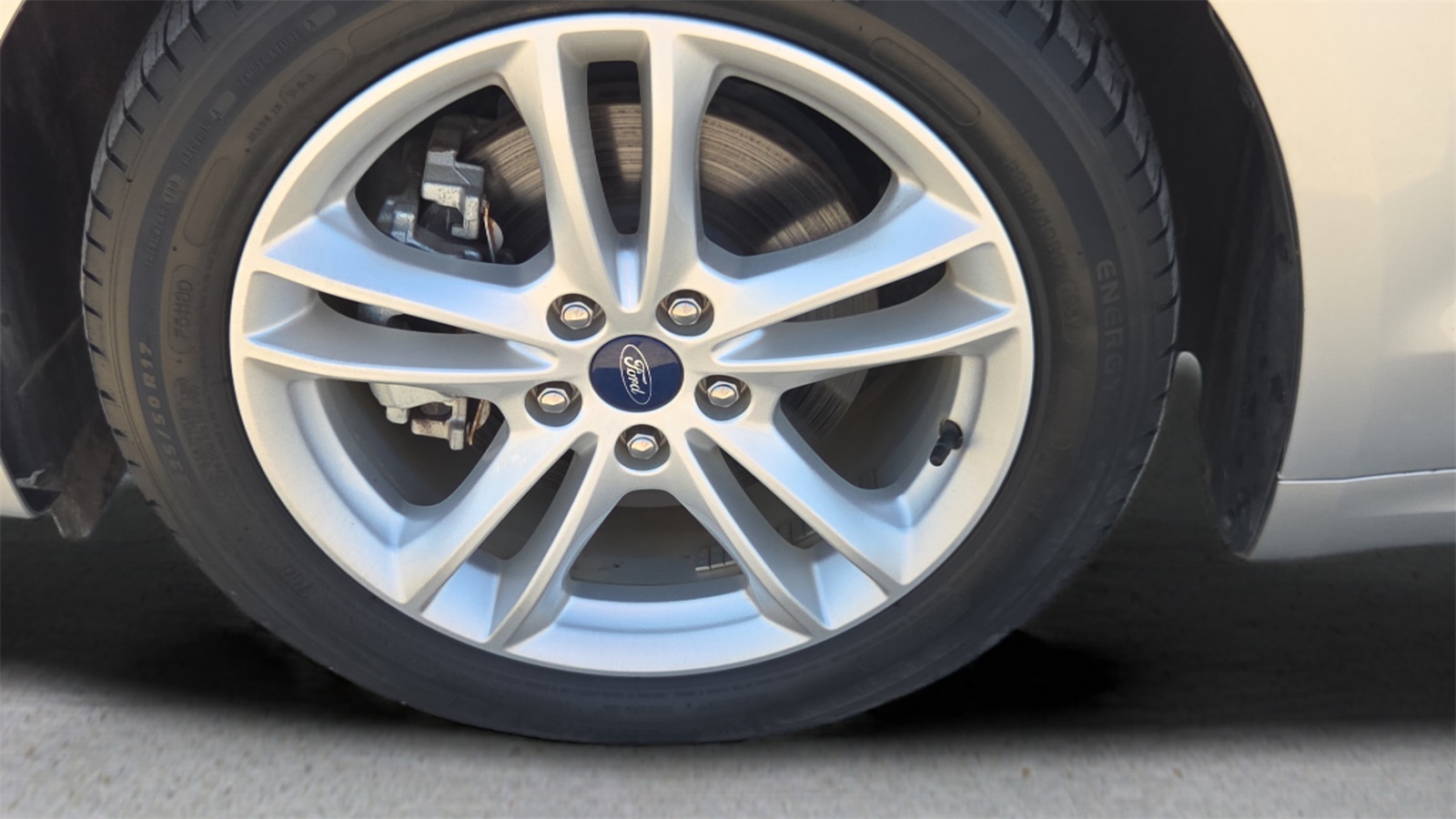 2018 Ford Fusion Hybrid S photo 18