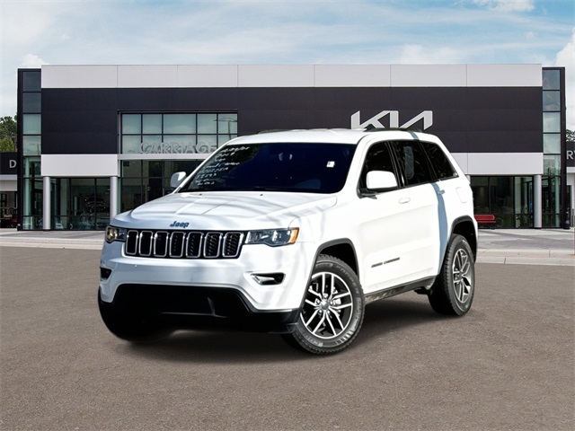 2019 Jeep Grand Cherokee Laredo E's photo