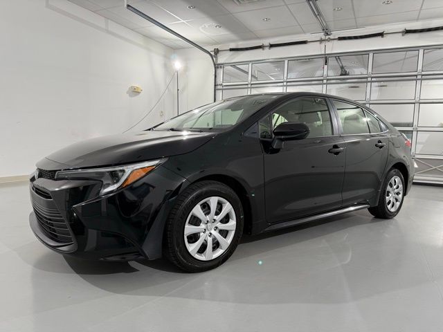 2023 Toyota Corolla Hybrid LE photo 7