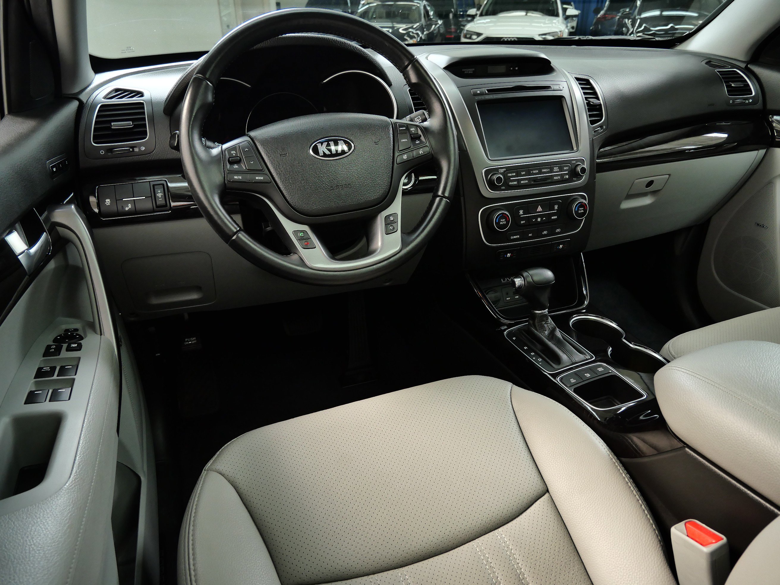 Used 2014 Kia Sorento SX with VIN 5XYKW4A70EG431661 for sale in Minnetonka, Minnesota