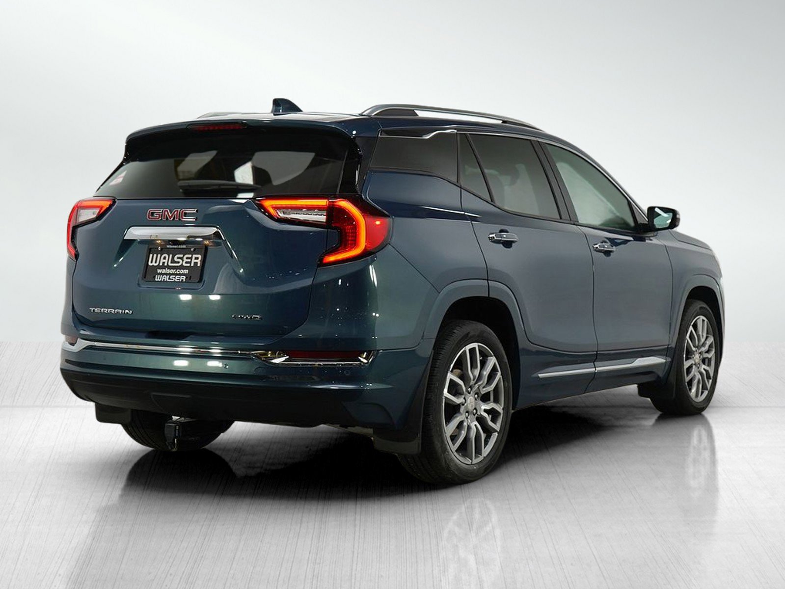 2024 Gmc Terrain Denali photo 4