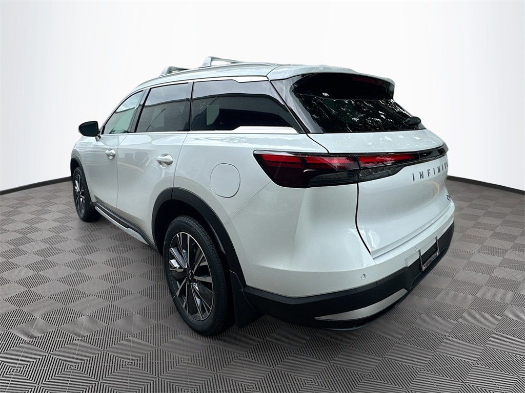 2026 Infiniti QX60 Luxe photo 5