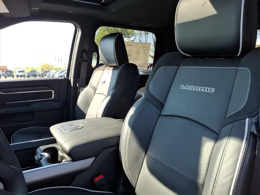 2026 Ram 2500 Laramie photo 10