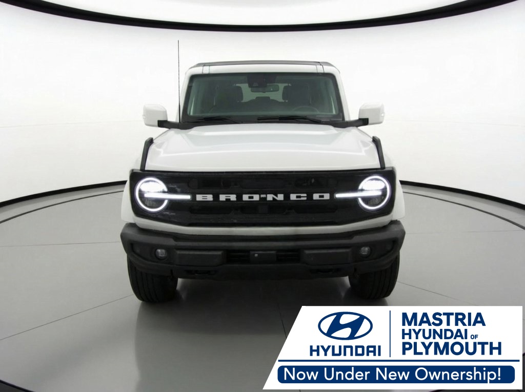 2023 Ford Bronco 4-Door Outer Banks's photo