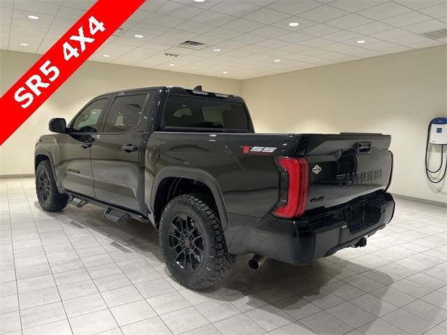 2022 Toyota Tundra SR5 photo 2