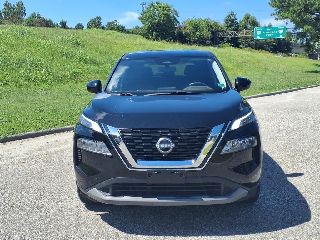 2023 Nissan Rogue SV photo 2
