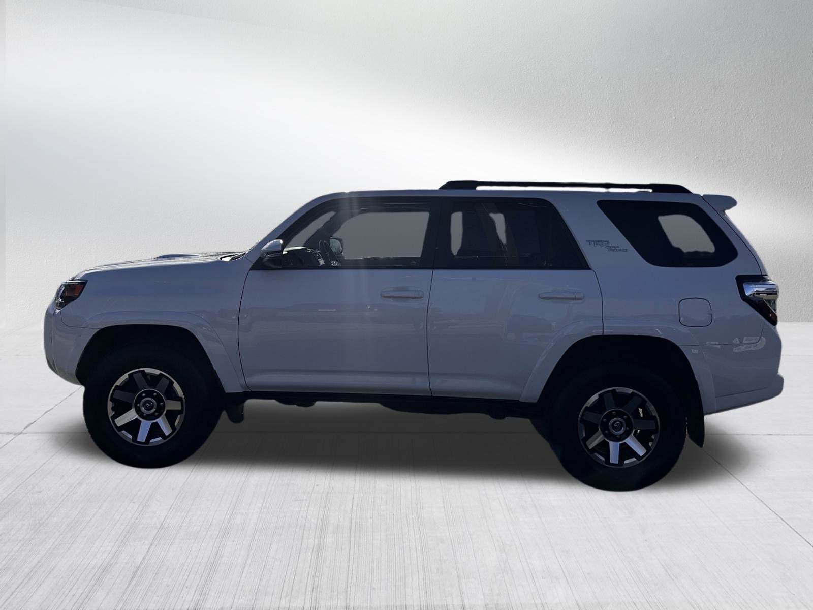 2020 Toyota 4Runner TRD Premium photo 4