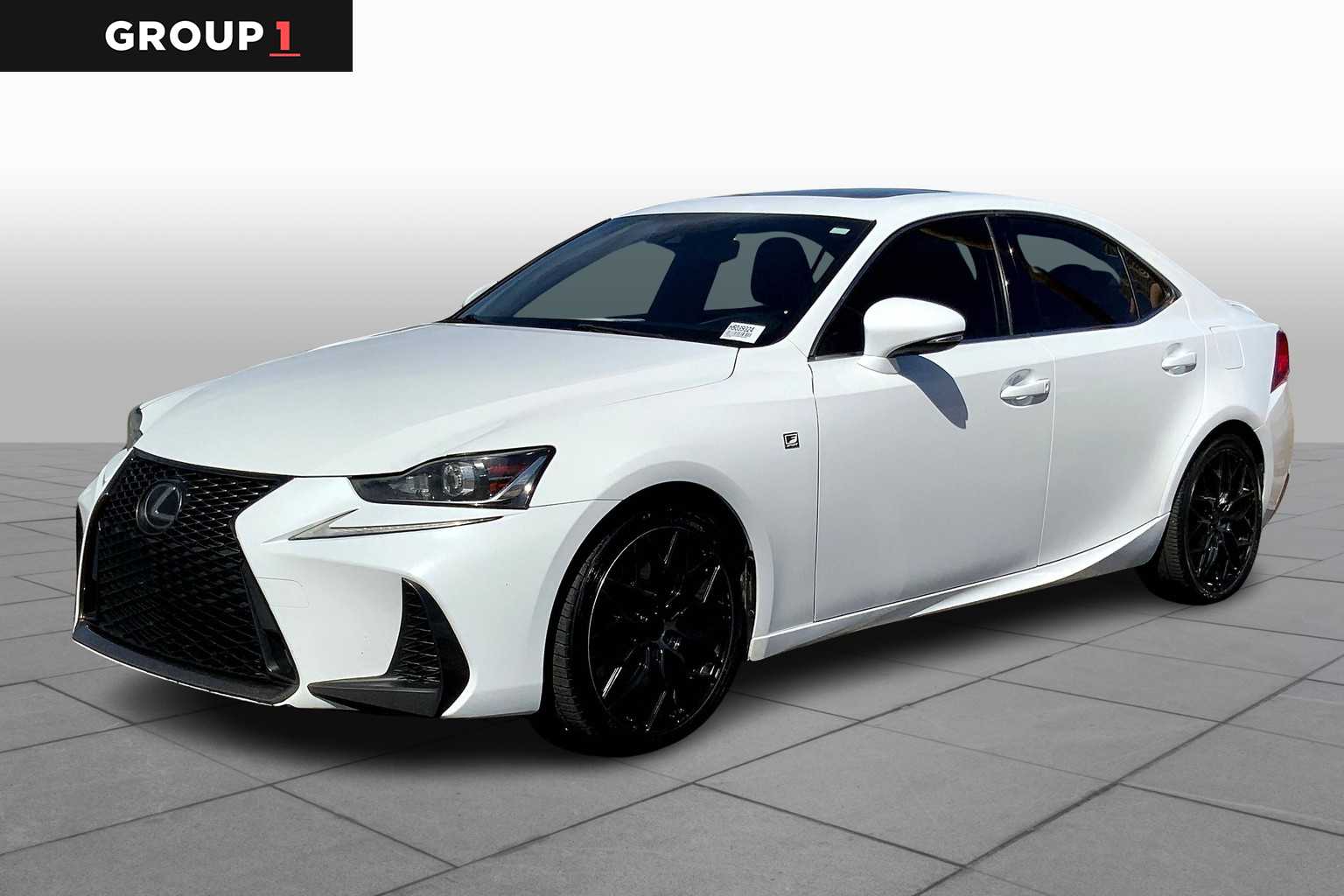 2017 Lexus IS