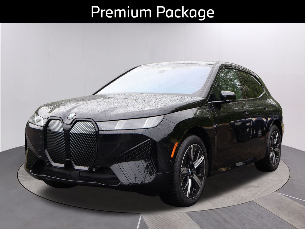 2026 Bmw iX photo 3