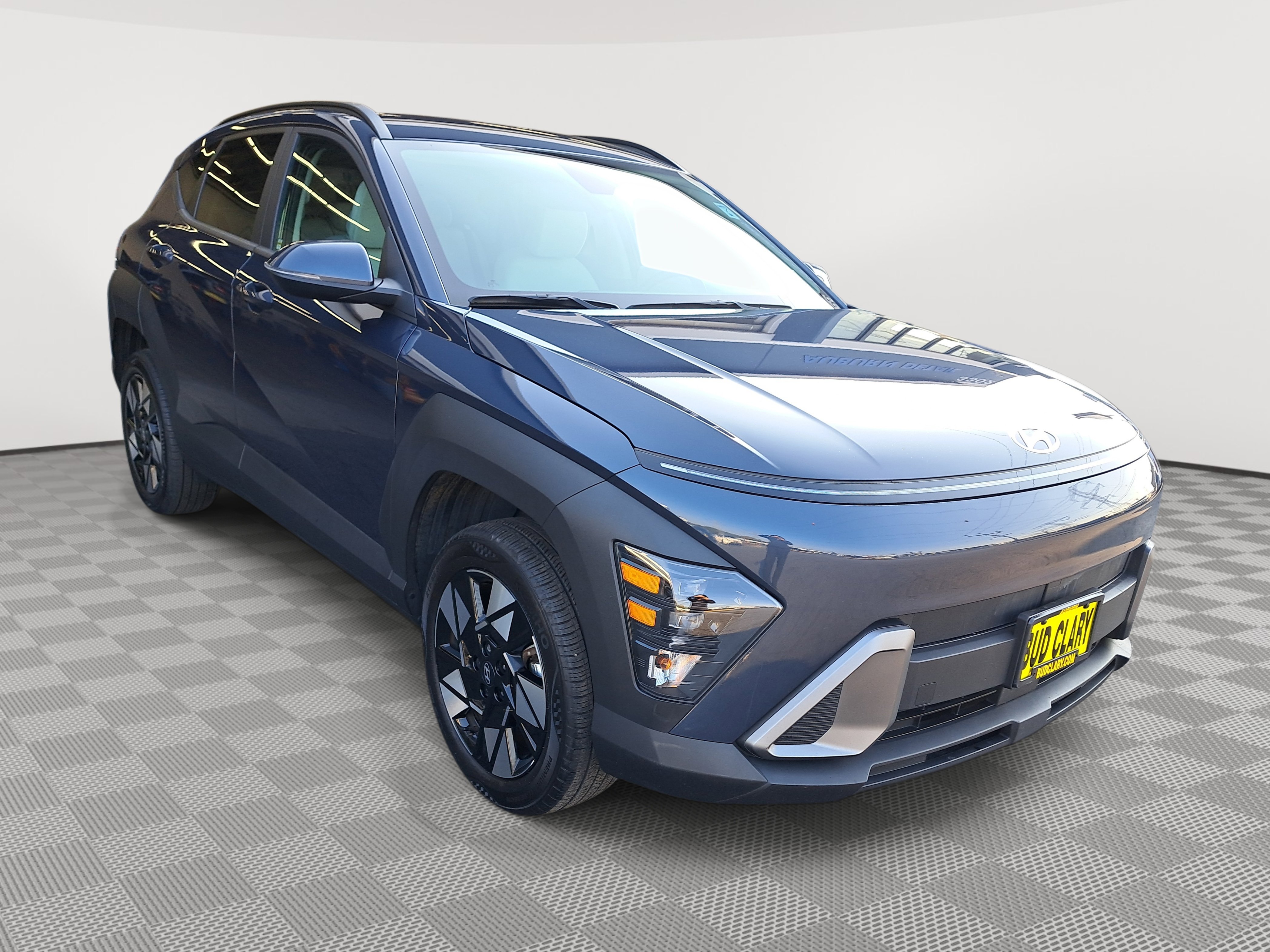 2024 Hyundai Kona SEL photo 3