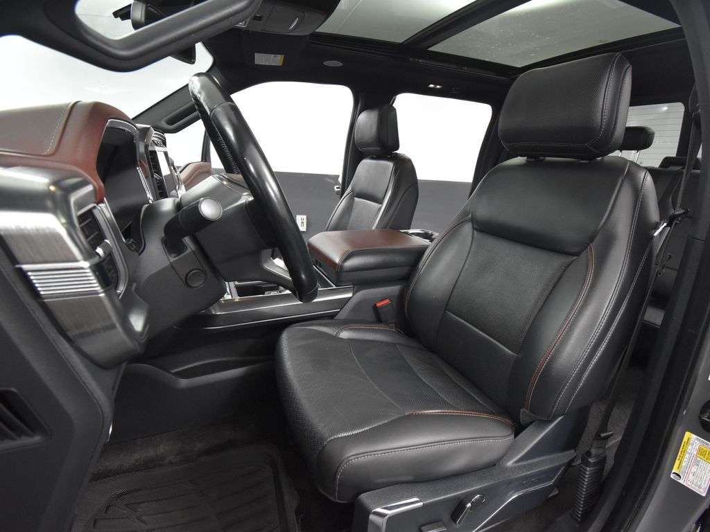 2021 Ford F-150 Lariat photo 16