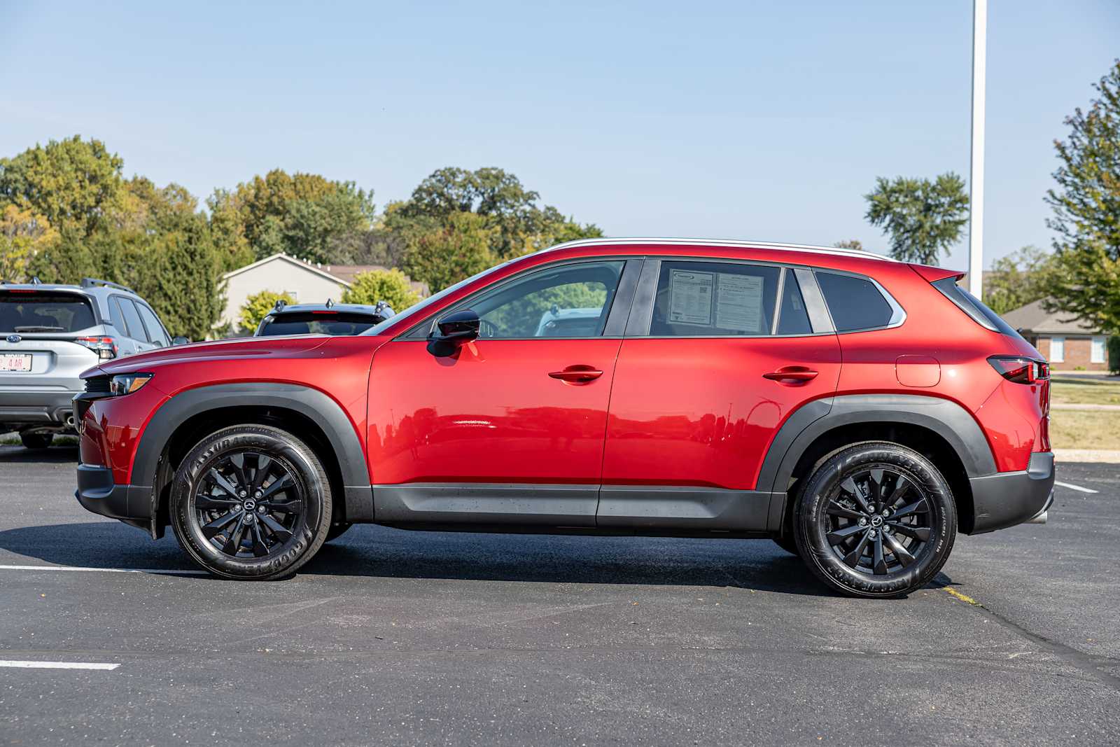 2025 Mazda CX-50 2.5 S Premium photo 4
