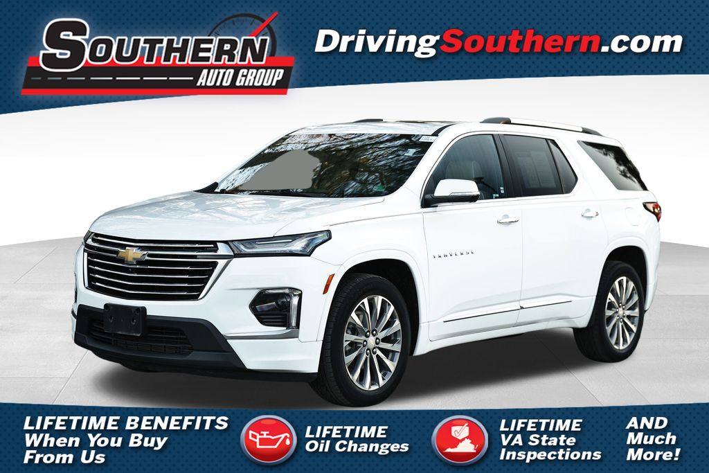 2022 Chevrolet Traverse Premier's photo