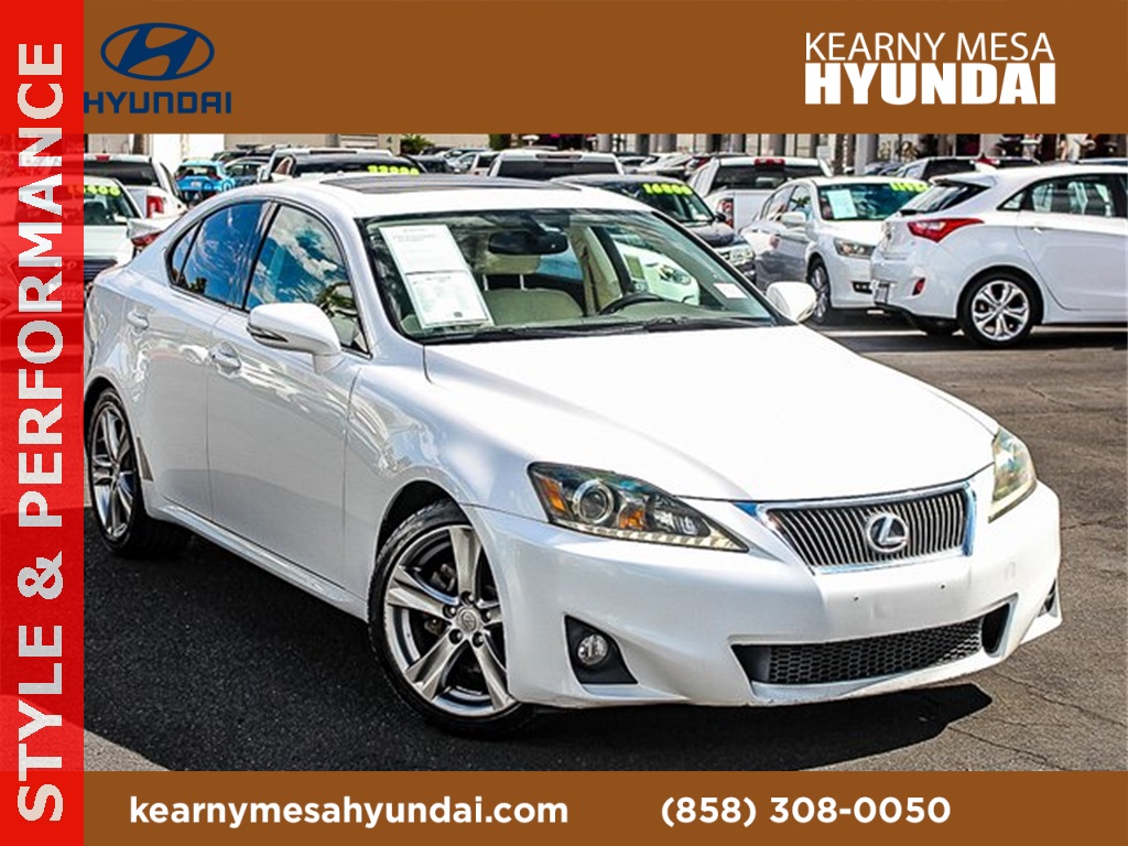 2011 Lexus IS 250's photo