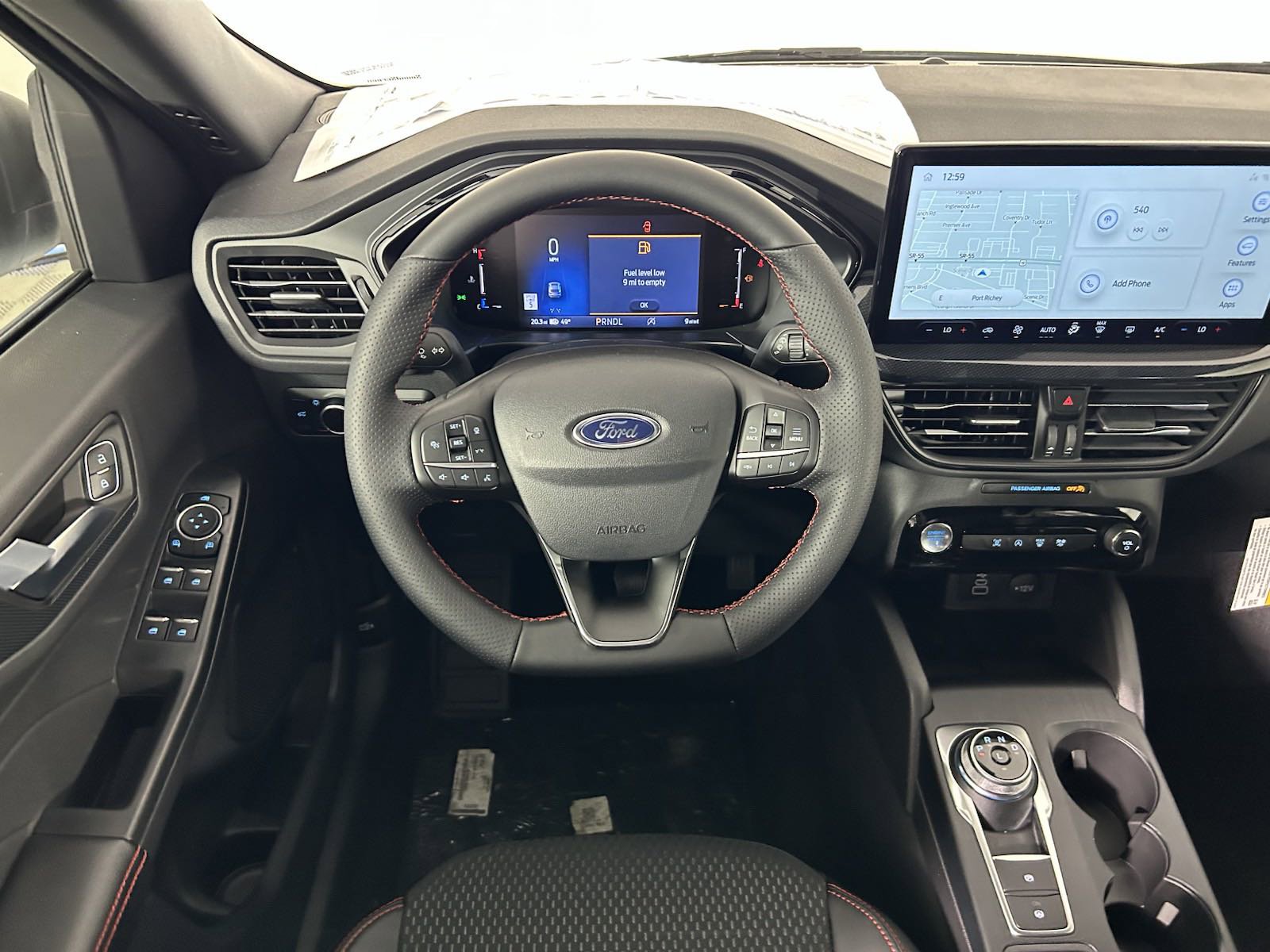 2025 Ford Escape ST-Line photo 12