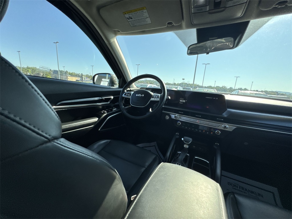 2024 Kia Telluride S photo 14