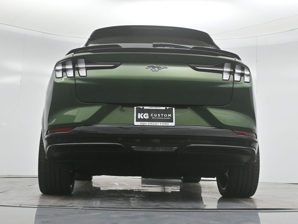 2024 Ford Mustang Mach-E Premium photo 46