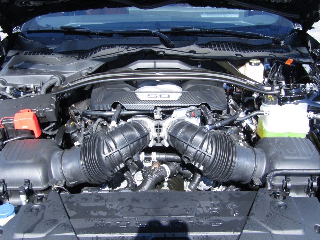 2025 Ford Mustang GT Premium Convertible photo 6