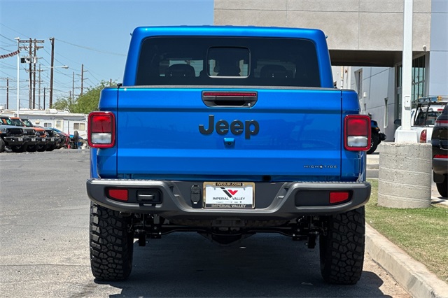 2025 Jeep Gladiator Sport photo 4